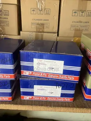 High Quality Pistons for Nissan Td23,Td25,Td27 Engines.