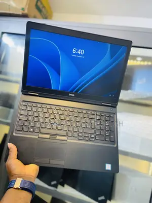 Laptop Dell Latitude 5580 8GB Intel Core i5 SSD 128GB