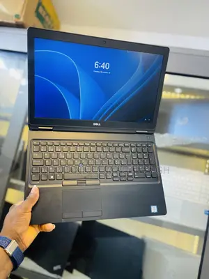 Laptop Dell Latitude 5580 8GB Intel Core i5 SSD 128GB