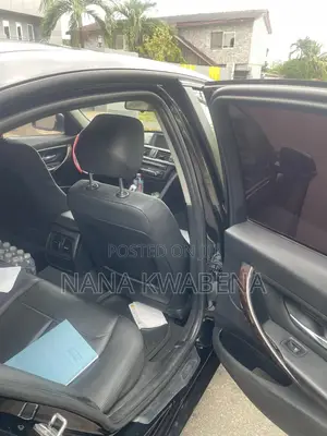 BMW 3 Series 320i RWD 2015 Black