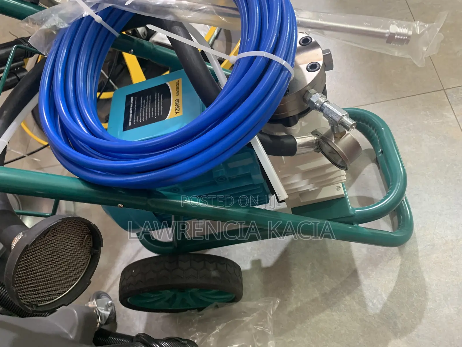Airlines Spraying Machine