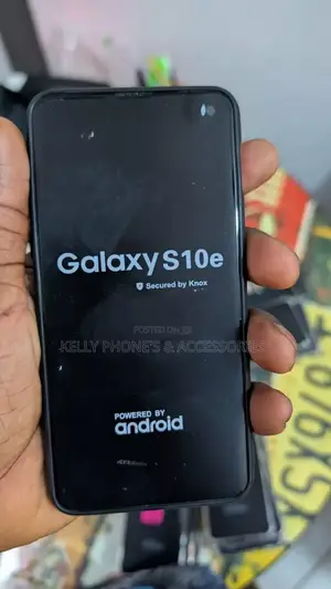 Samsung Galaxy S10e 128 GB Black