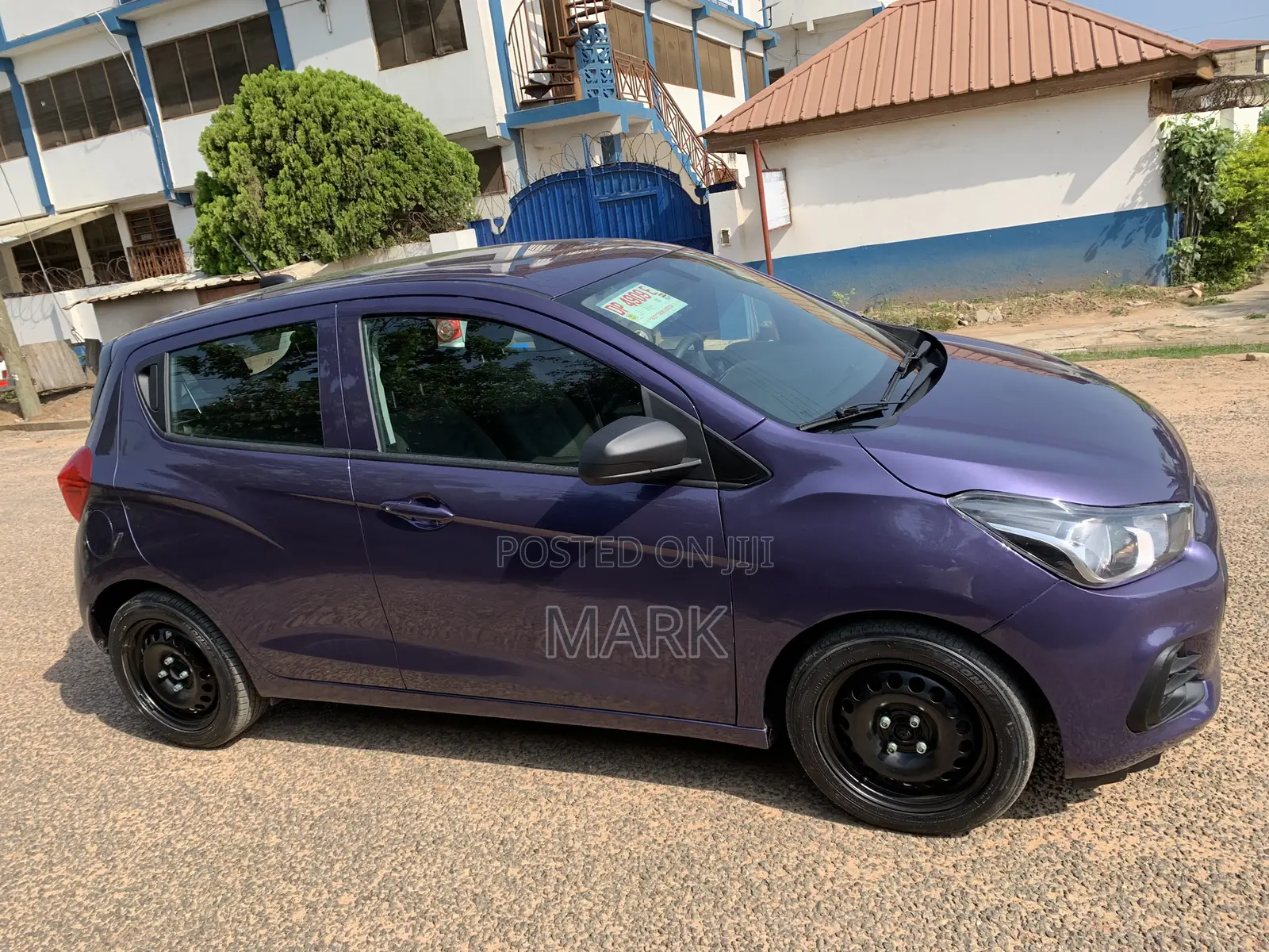 Chevrolet Spark 2017 Purple