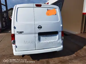 Nissan NV200 2017 White