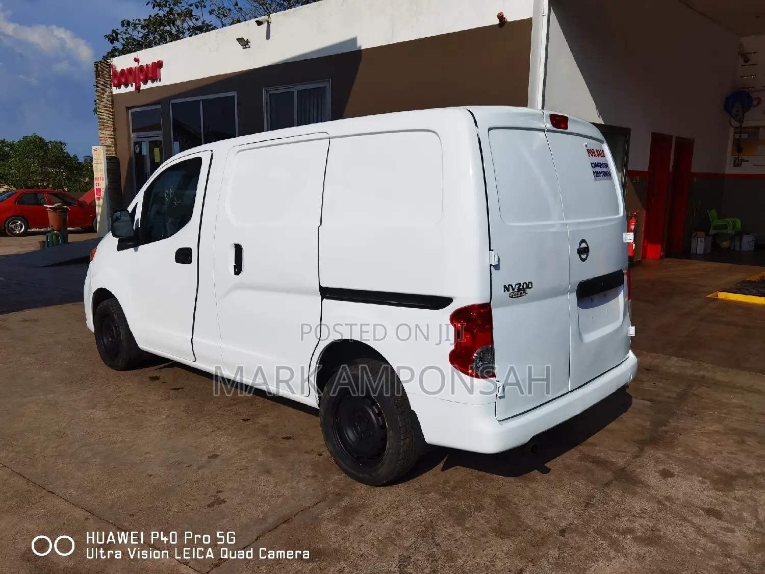 Nissan NV200 2017 White