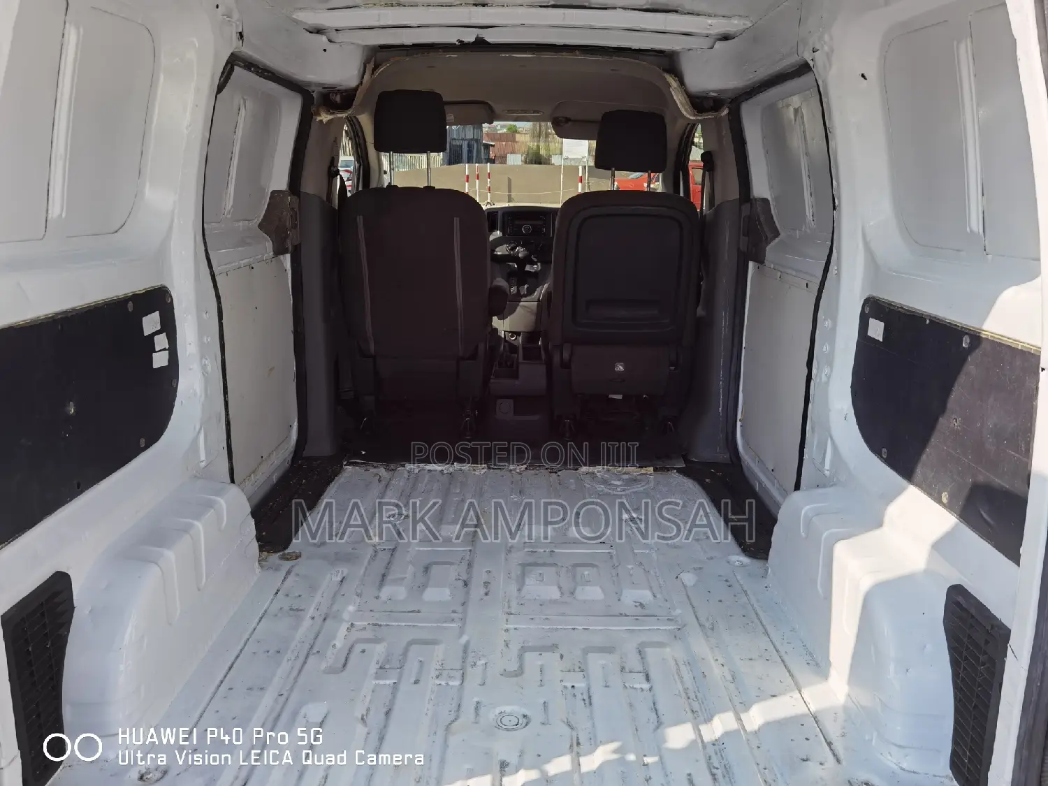 Nissan NV200 2017 White