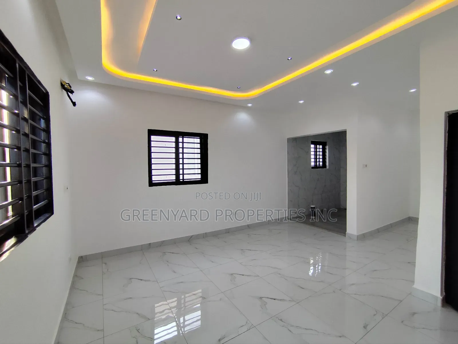 6bdrm House in Hills Katamanso, East Legon for sale