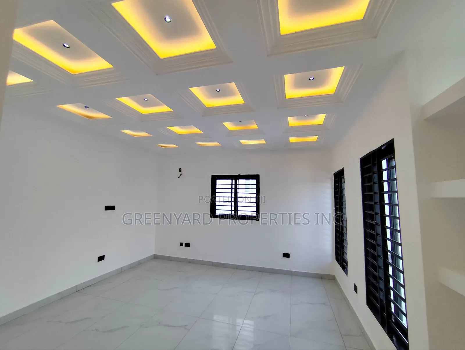 6bdrm House in Hills Katamanso, East Legon for sale