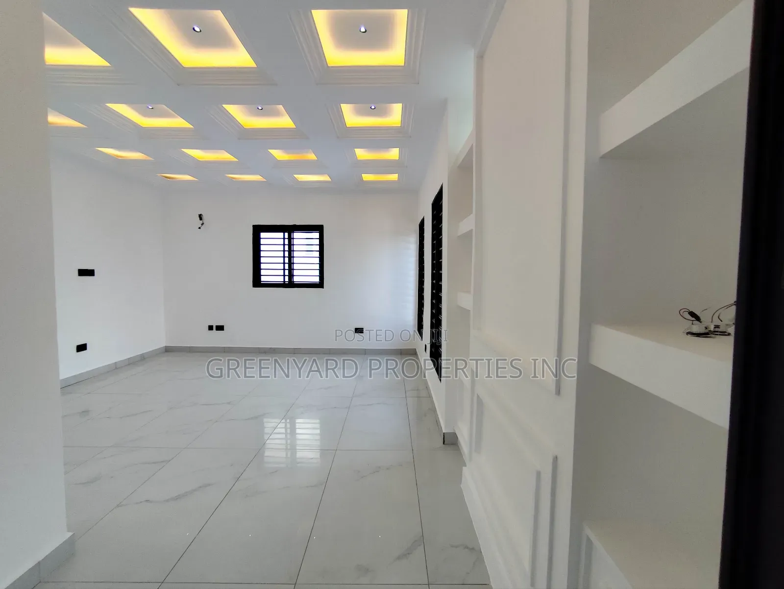 6bdrm House in Hills Katamanso, East Legon for sale