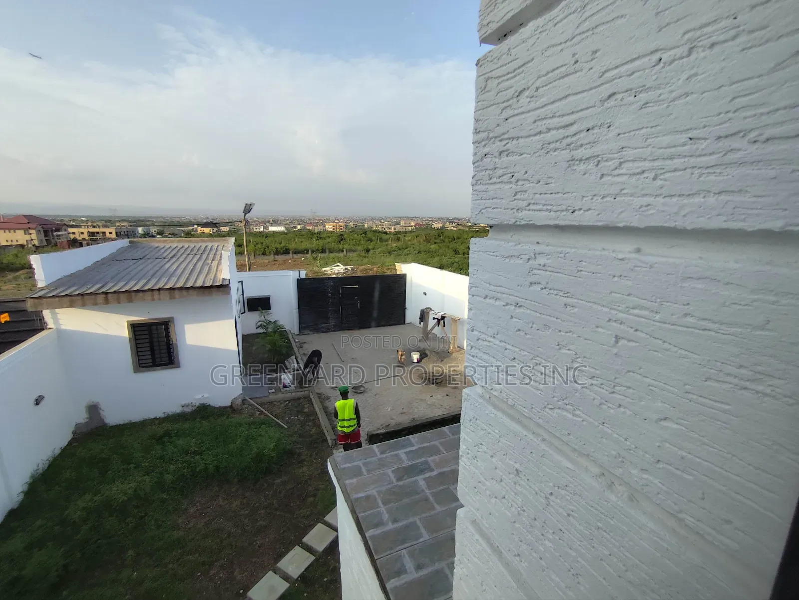 6bdrm House in Hills Katamanso, East Legon for sale