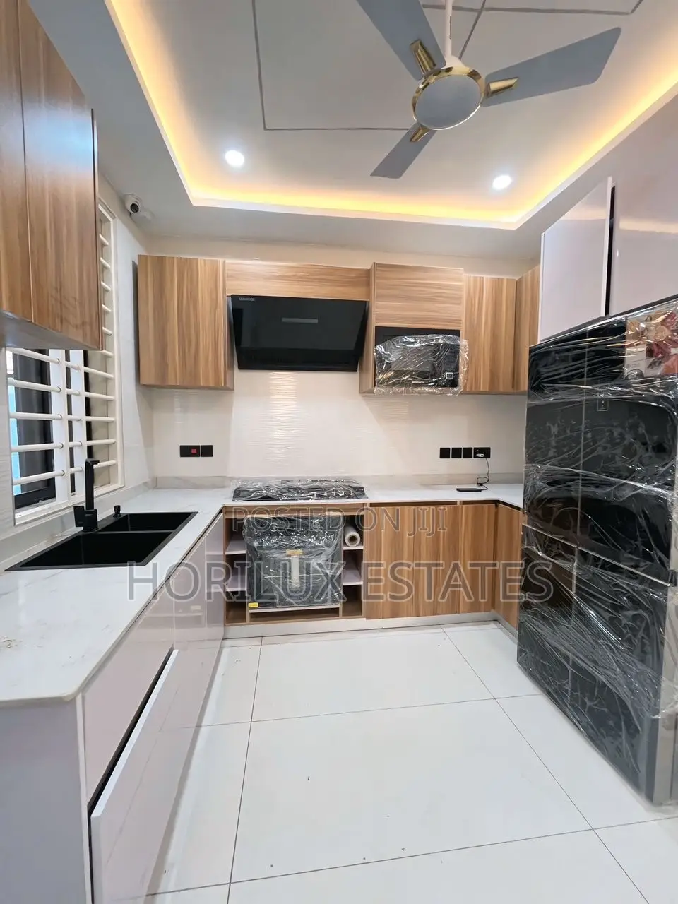 4bdrm Duplex in Horilux Estates, East Legon for sale