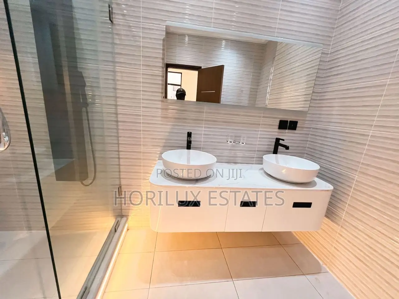 4bdrm Duplex in Horilux Estates, East Legon for sale
