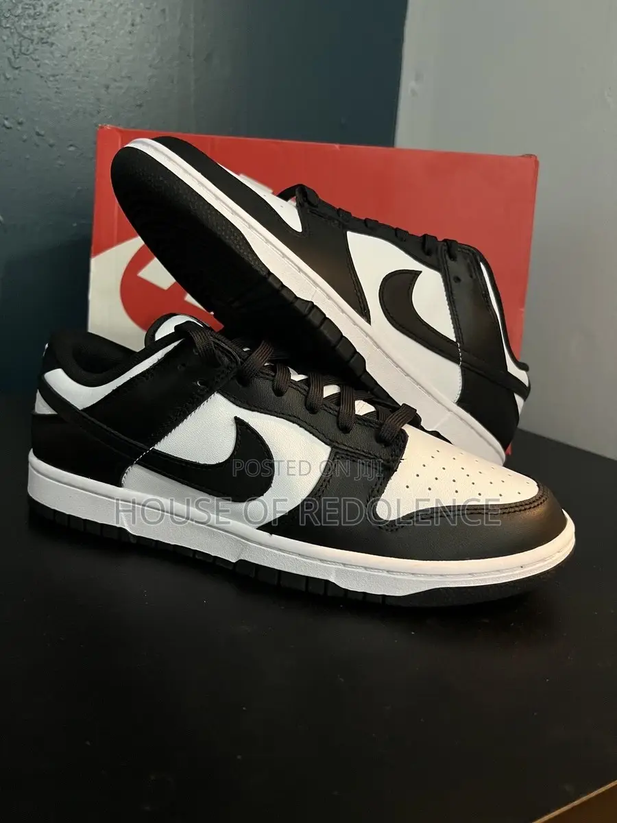 Nike Sb Dunk Low Pro Black White Sneakers