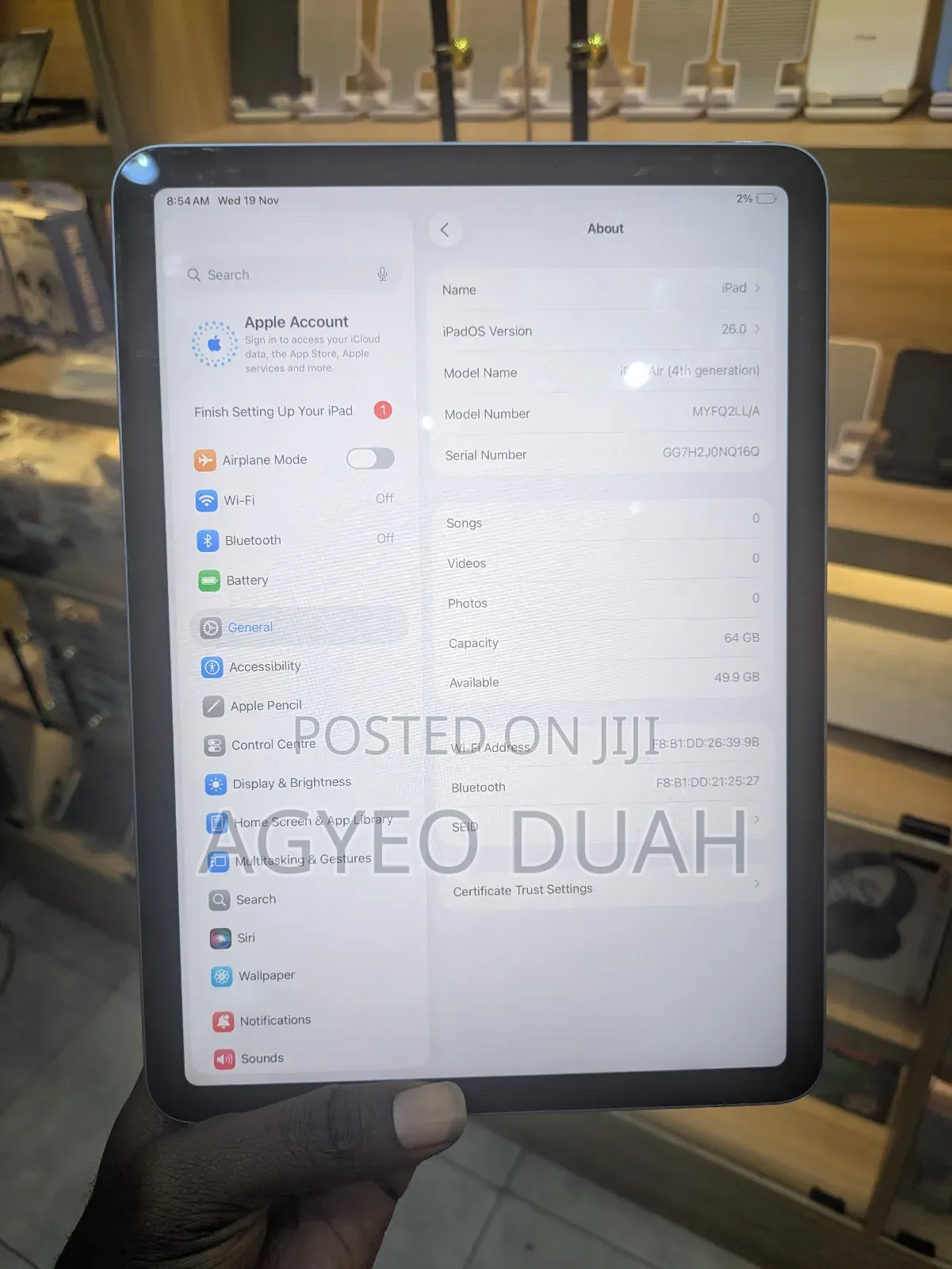 Apple iPad Air (2020) 64 GB Gray