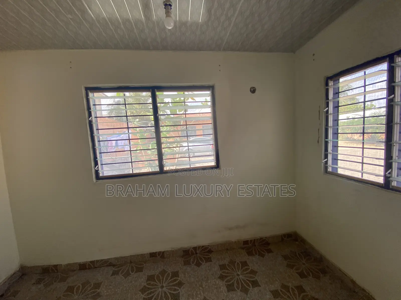 1bdrm Apartment in Braham Luxury, Sakumono for rent