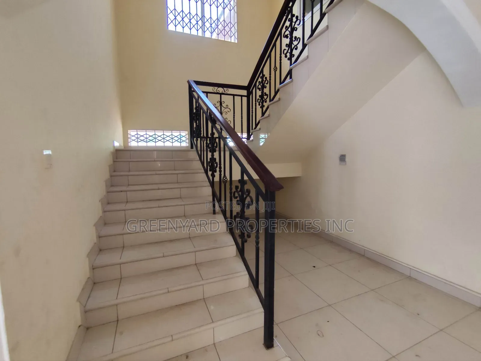 5bdrm Mansion in Trasacco, East Legon for rent