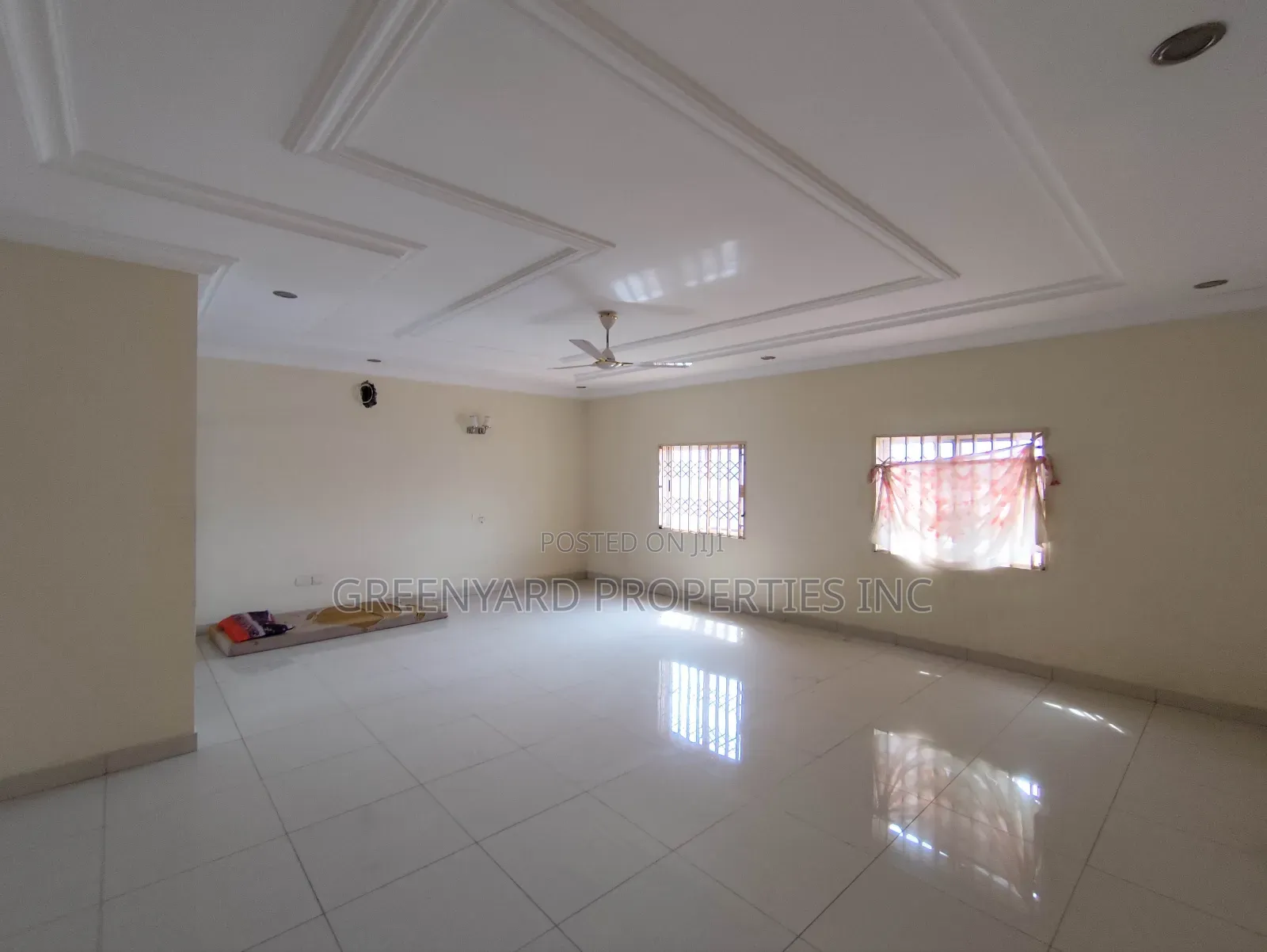 5bdrm Mansion in Trasacco, East Legon for rent