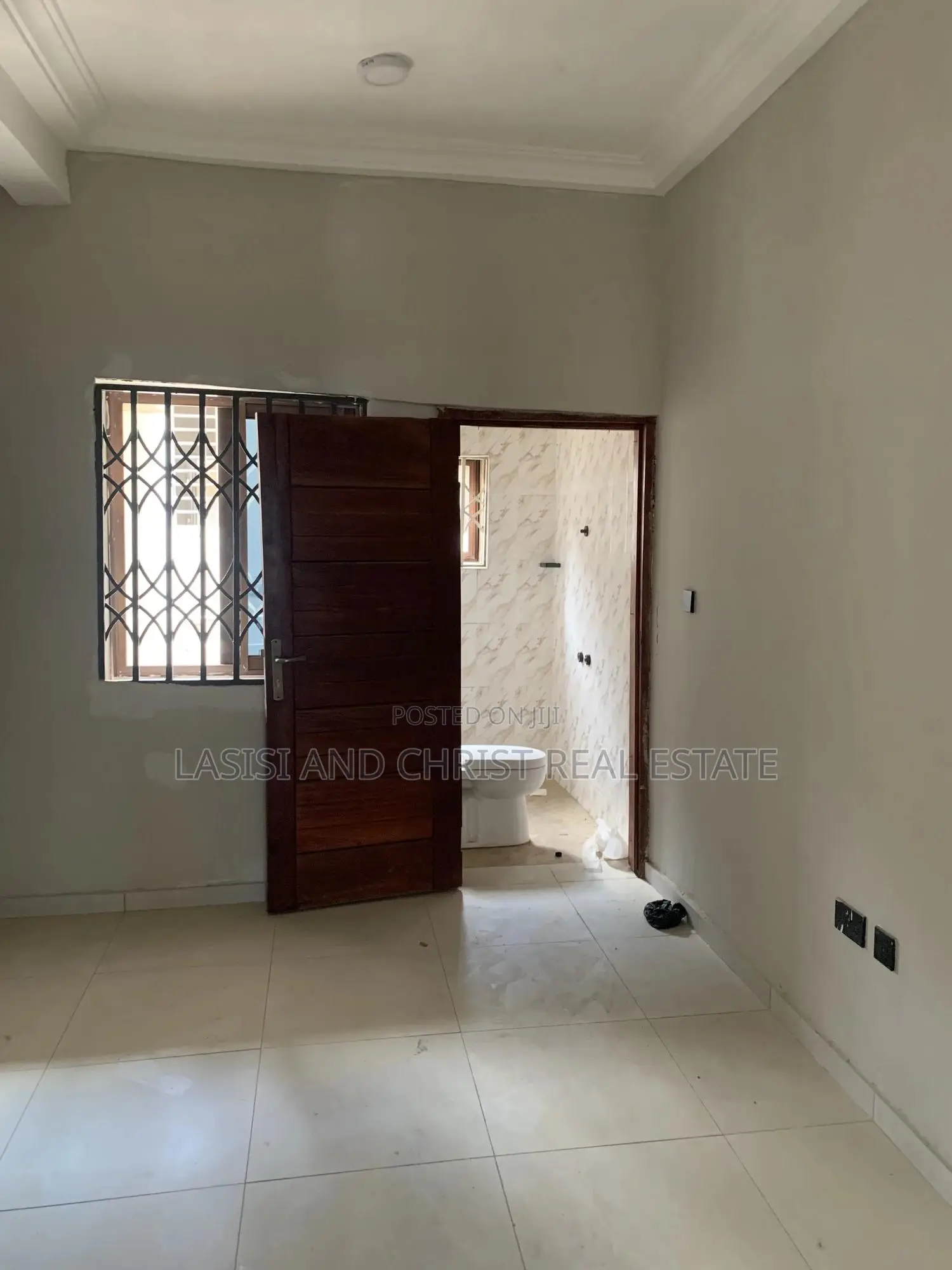3bdrm Apartment in Lasisi And Christ, Amasaman for rent