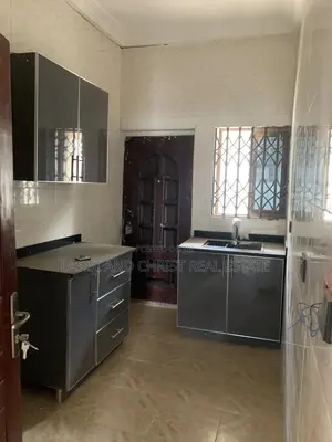 3bdrm Apartment in Lasisi And Christ, Amasaman for rent