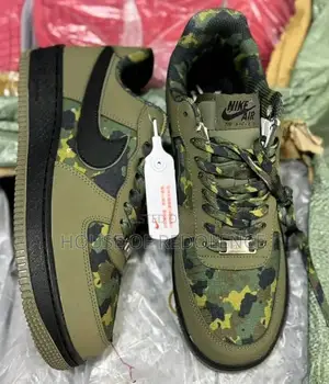 Nike Air Force 1 Low '07 Lv8 Camo Sneakers