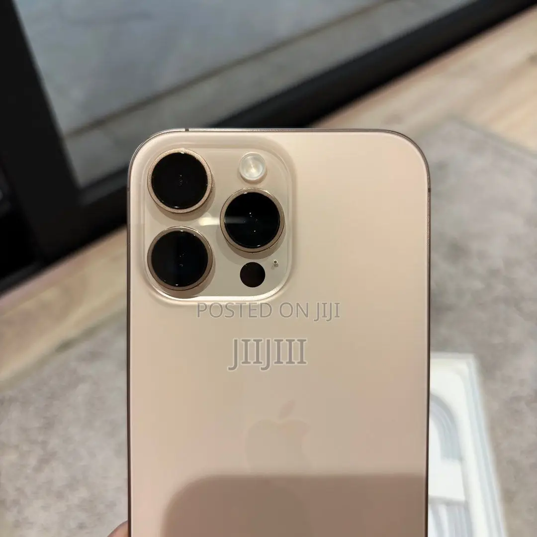 Apple iPhone 16 Pro Max 256 GB Gold