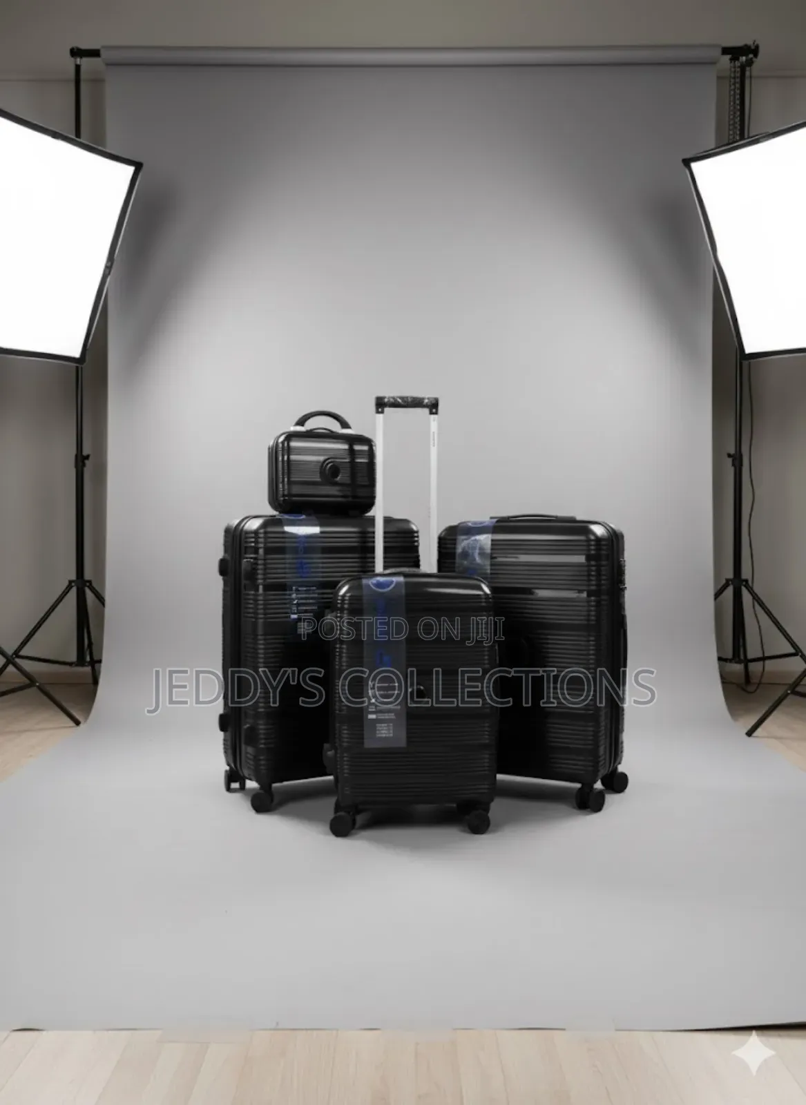 4in1 Dynasty Travelling Suitcase With a Cosmetic Bag as Spear Luggage