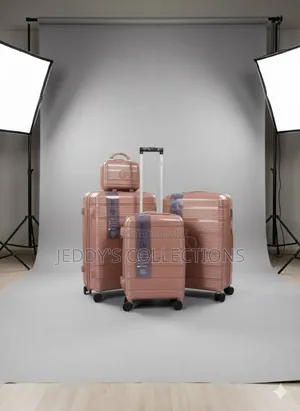 4in1 Dynasty Travelling Suitcase With a Cosmetic Bag as Spear Luggage