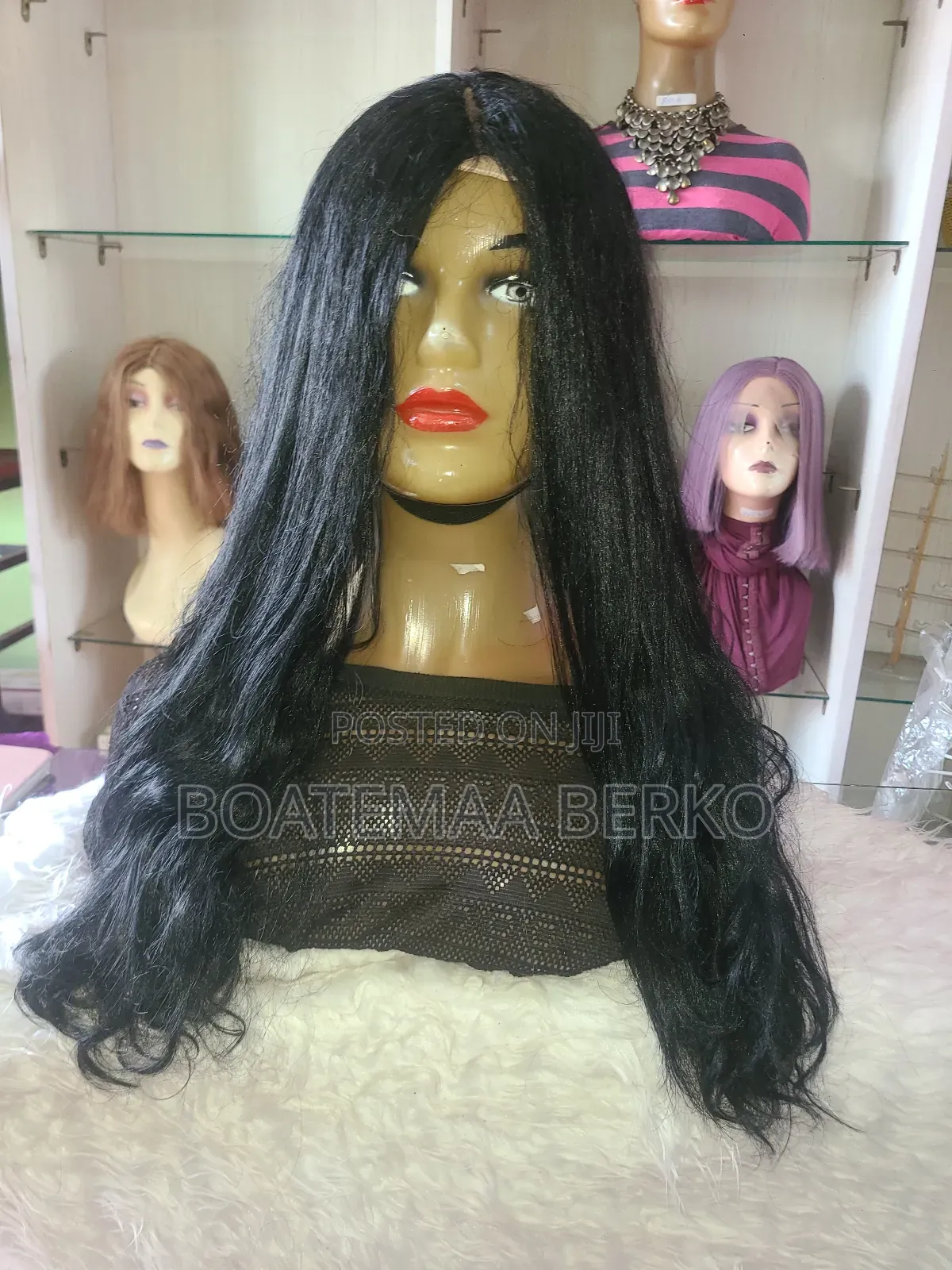 Black Wavy Wig