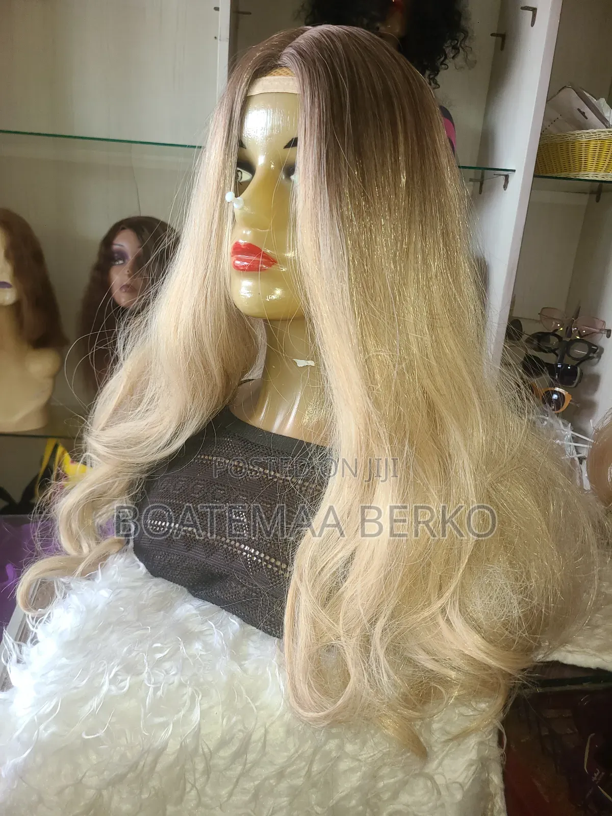 Super Blonde Curled Ends Wig