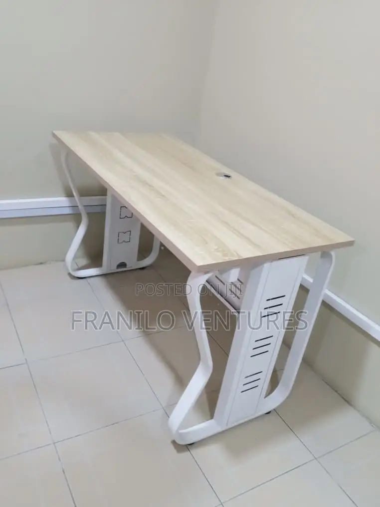 Modern Office Desk