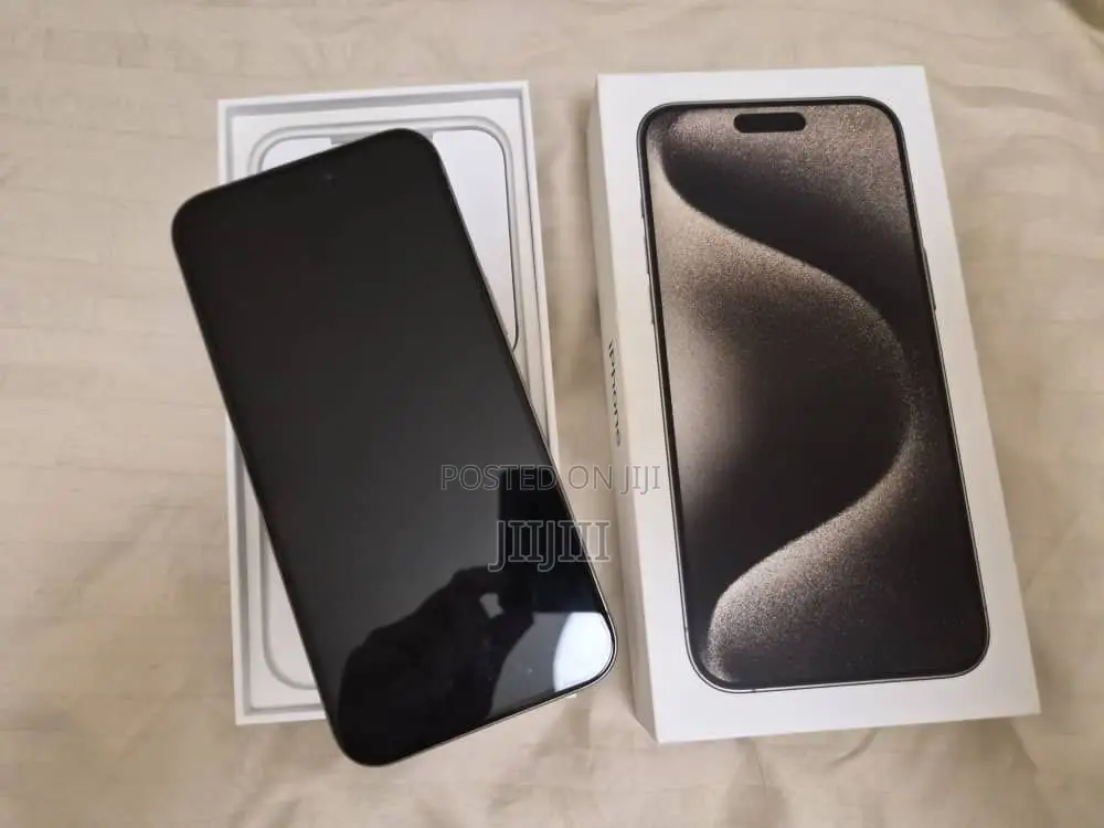 Apple iPhone 15 Pro Max 256 GB Silver
