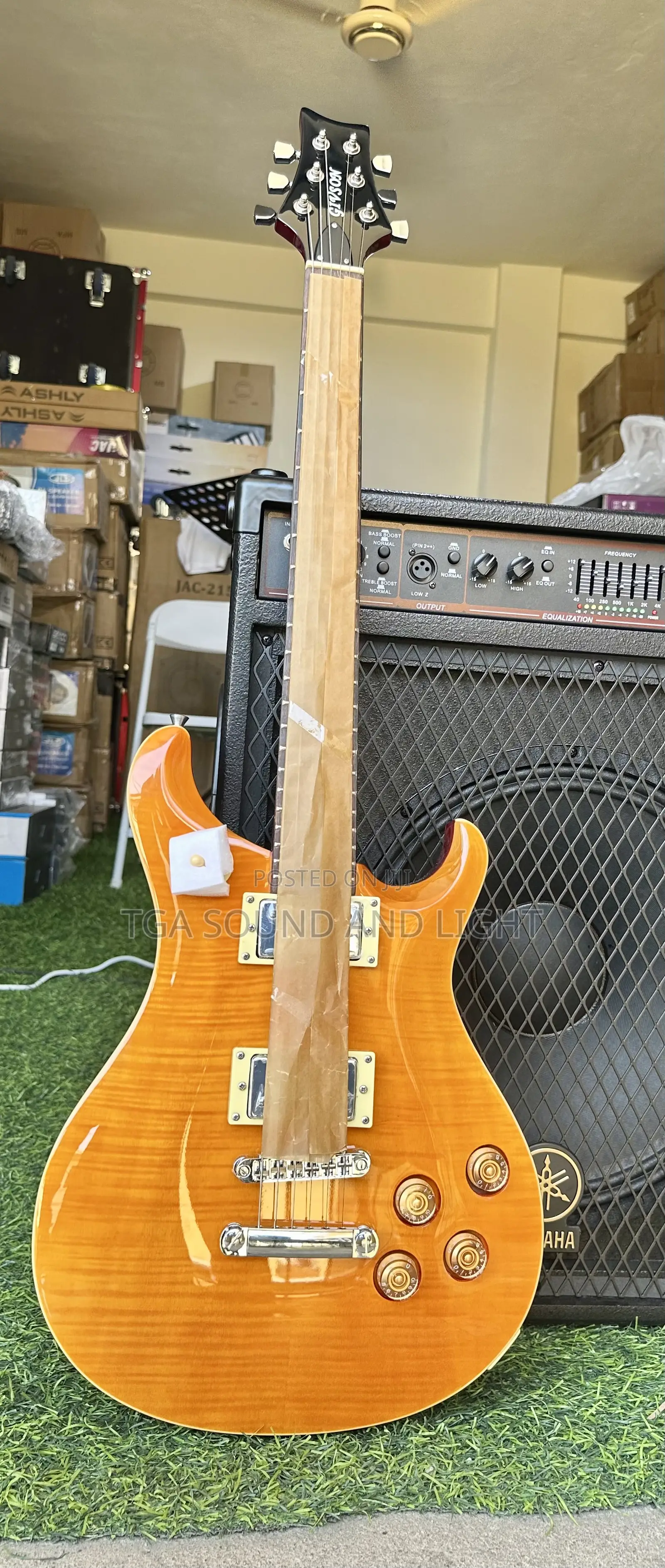 Givson Les Pauls Electric Guitar