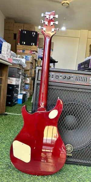 Givson Les Pauls Electric Guitar
