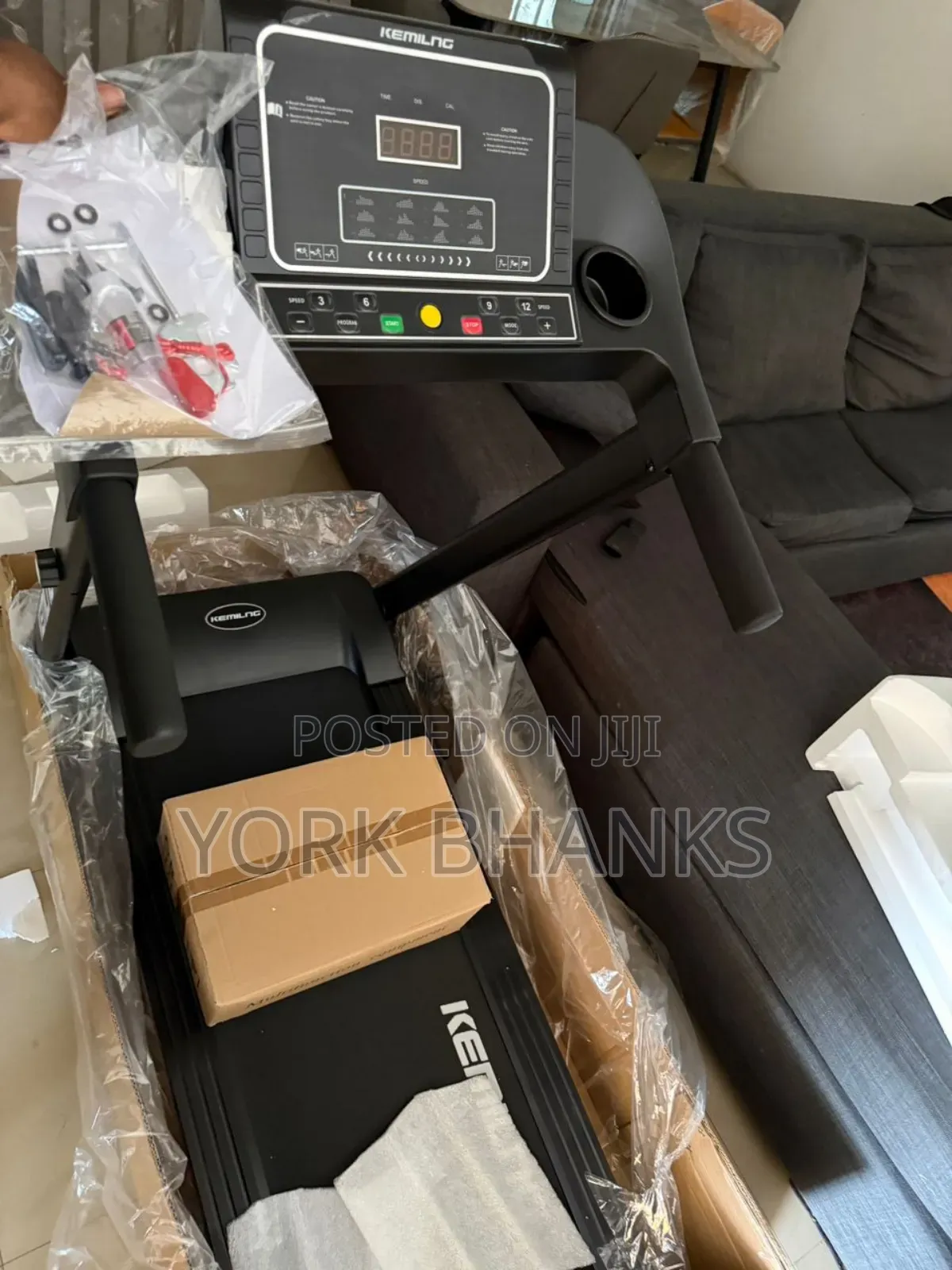 Kamilng Treadmill