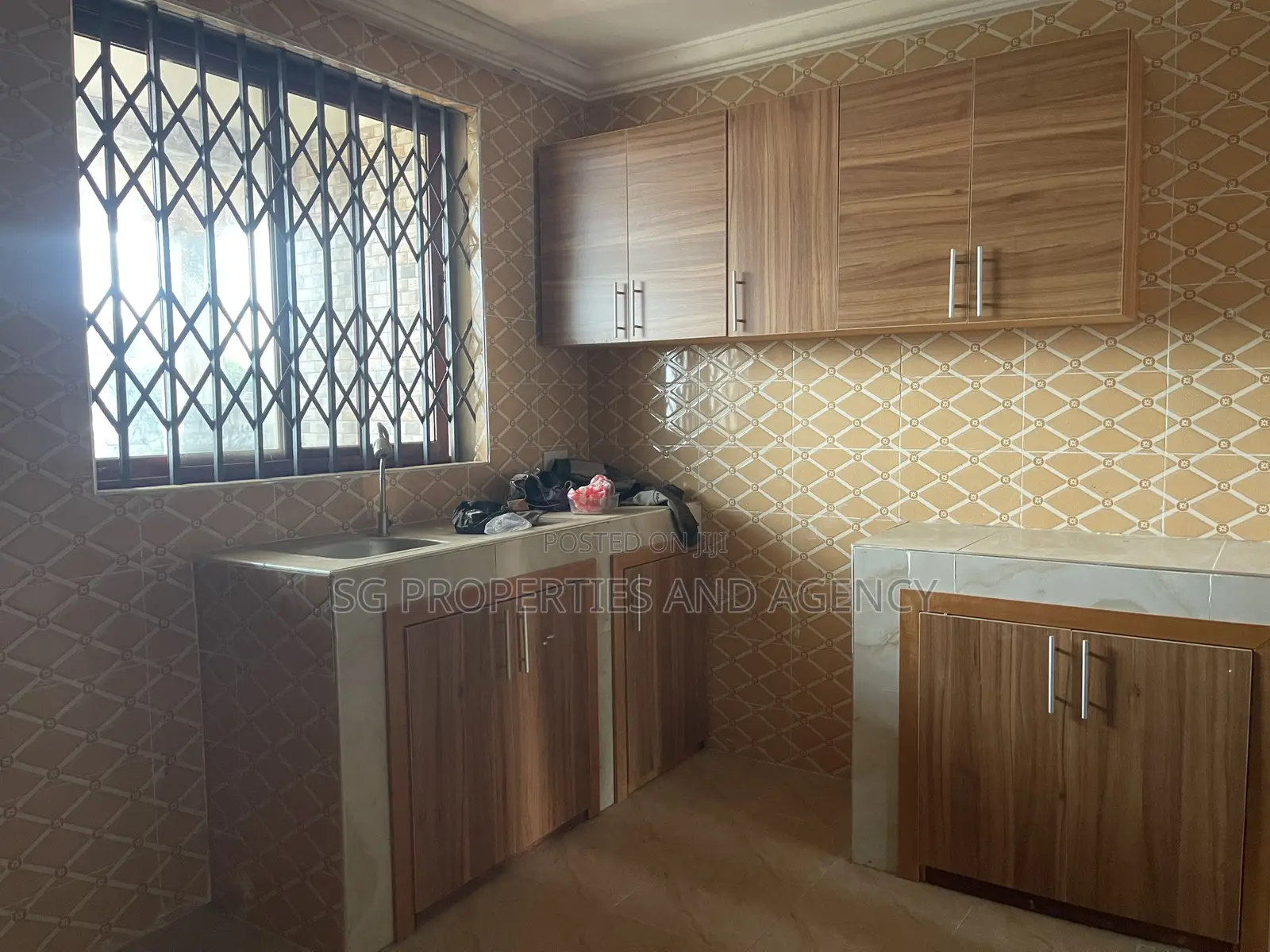 2bdrm Apartment in Lashibi for rent
