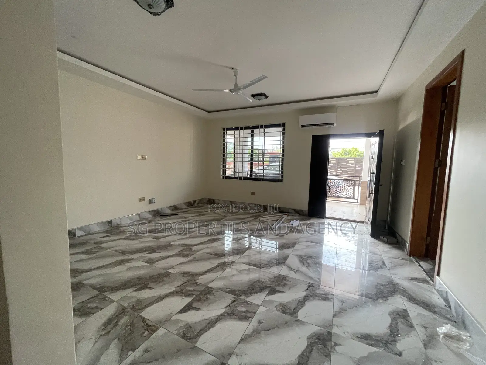 2bdrm Apartment in Sakumono for rent