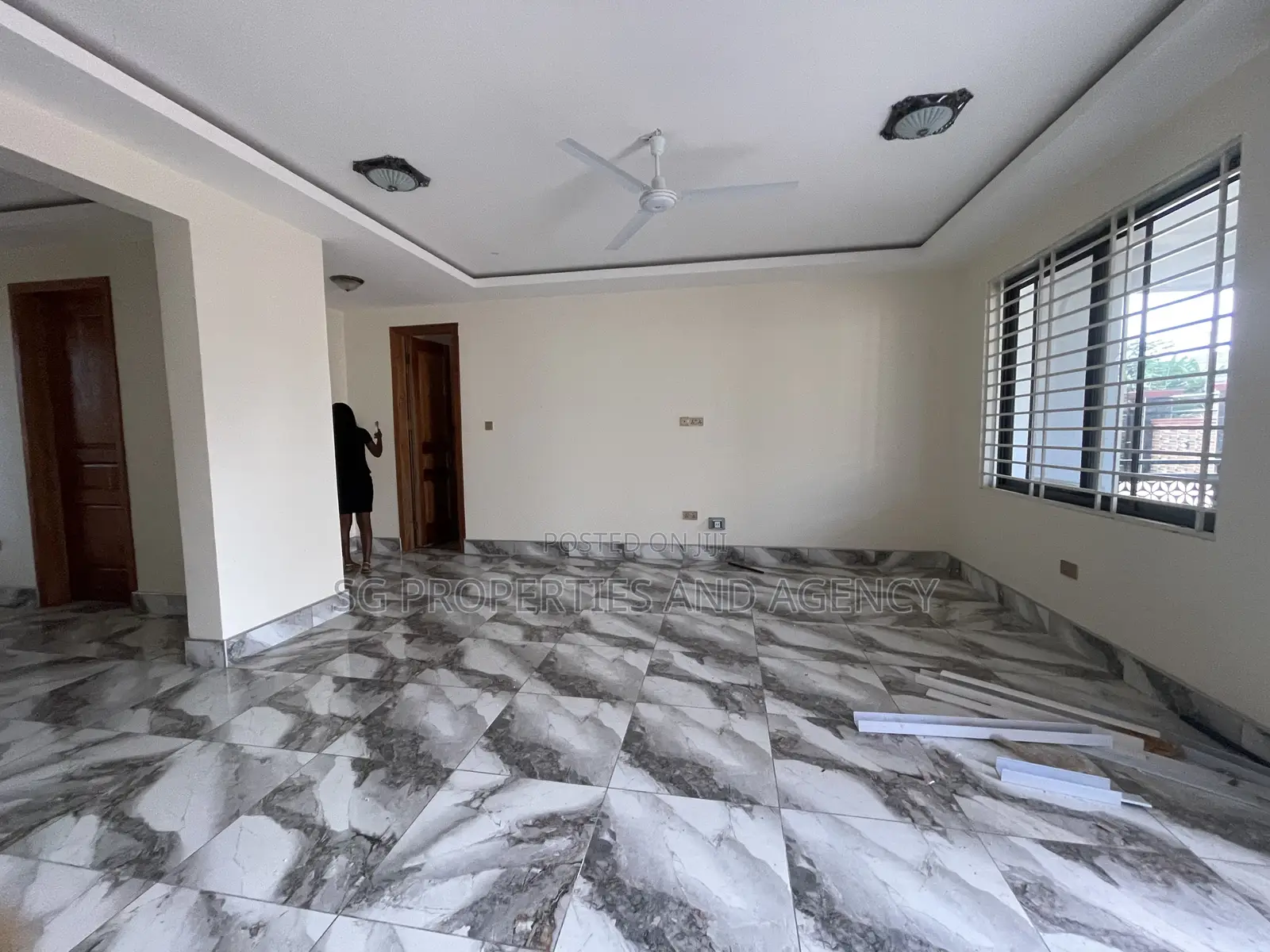 2bdrm Apartment in Sakumono for rent