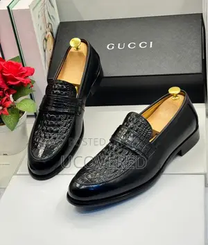 Gucci Men’S Leather Crocodile Pattern Classic Shoe