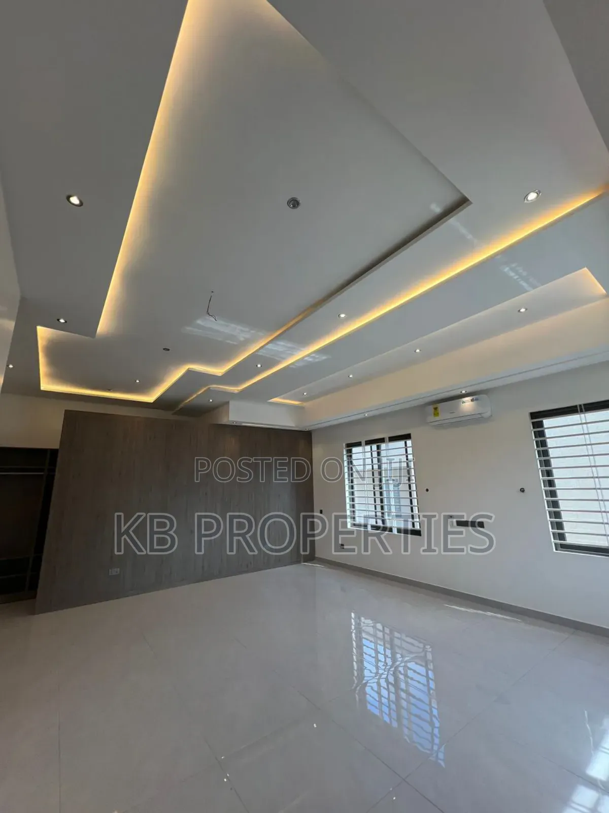 5bdrm Mansion in Kb Properties, East Legon for sale