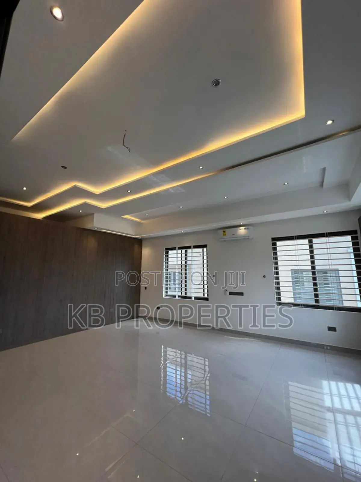 5bdrm Mansion in Kb Properties, East Legon for sale