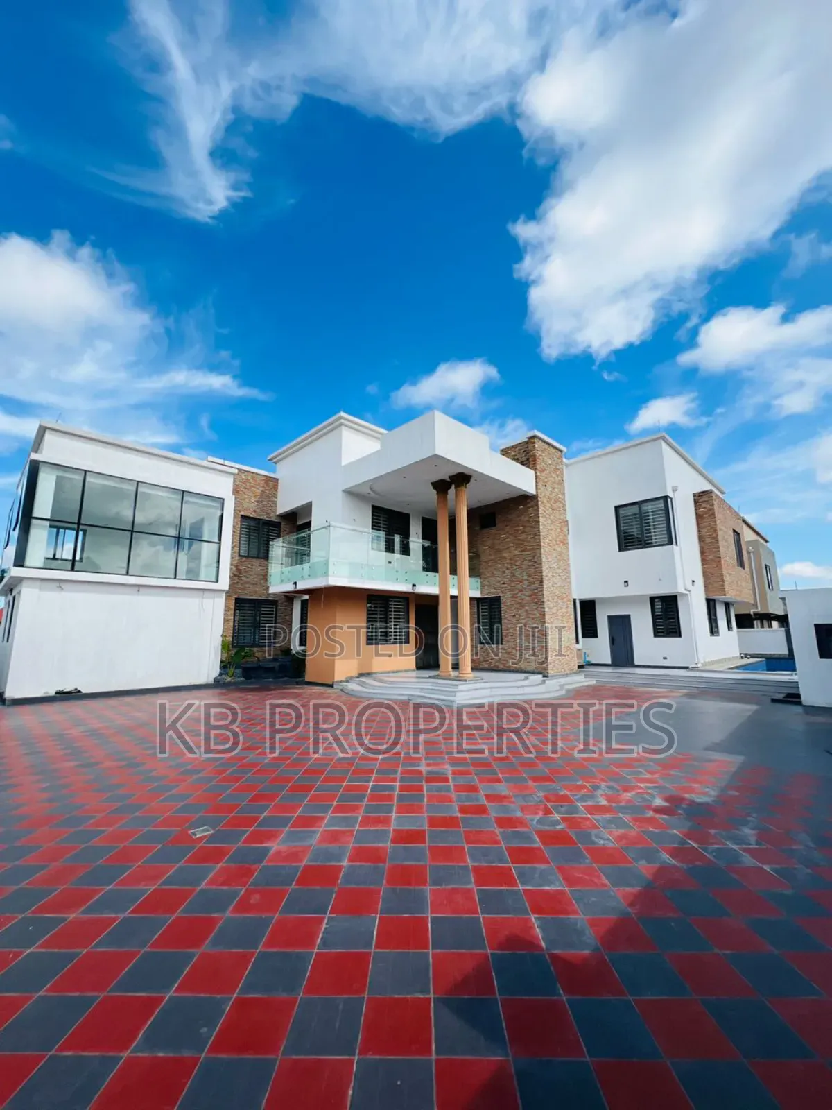 5bdrm Mansion in Kb Properties, East Legon for sale