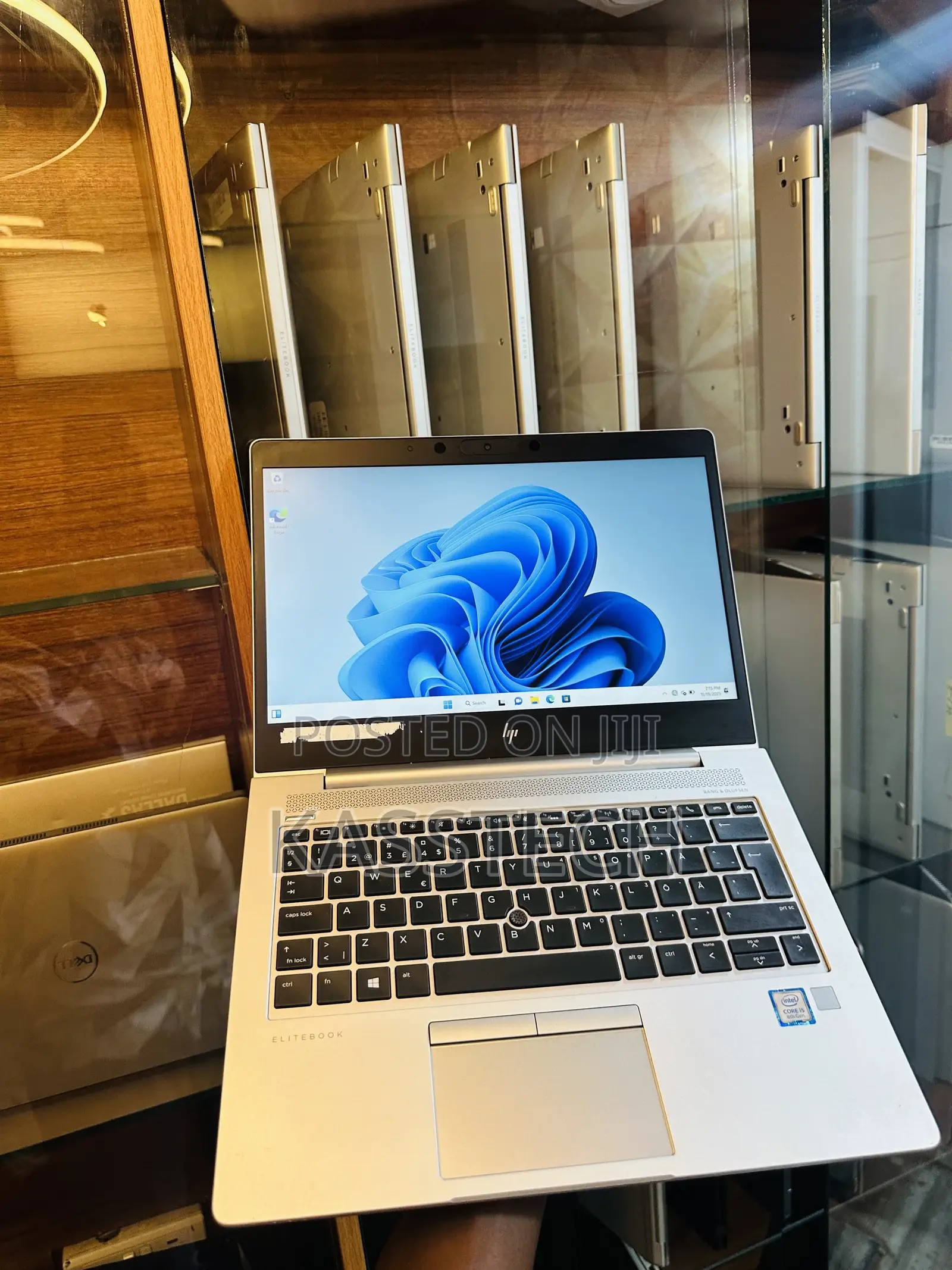 Laptop HP EliteBook 830 G6 8GB Intel Core I5 SSD 256GB