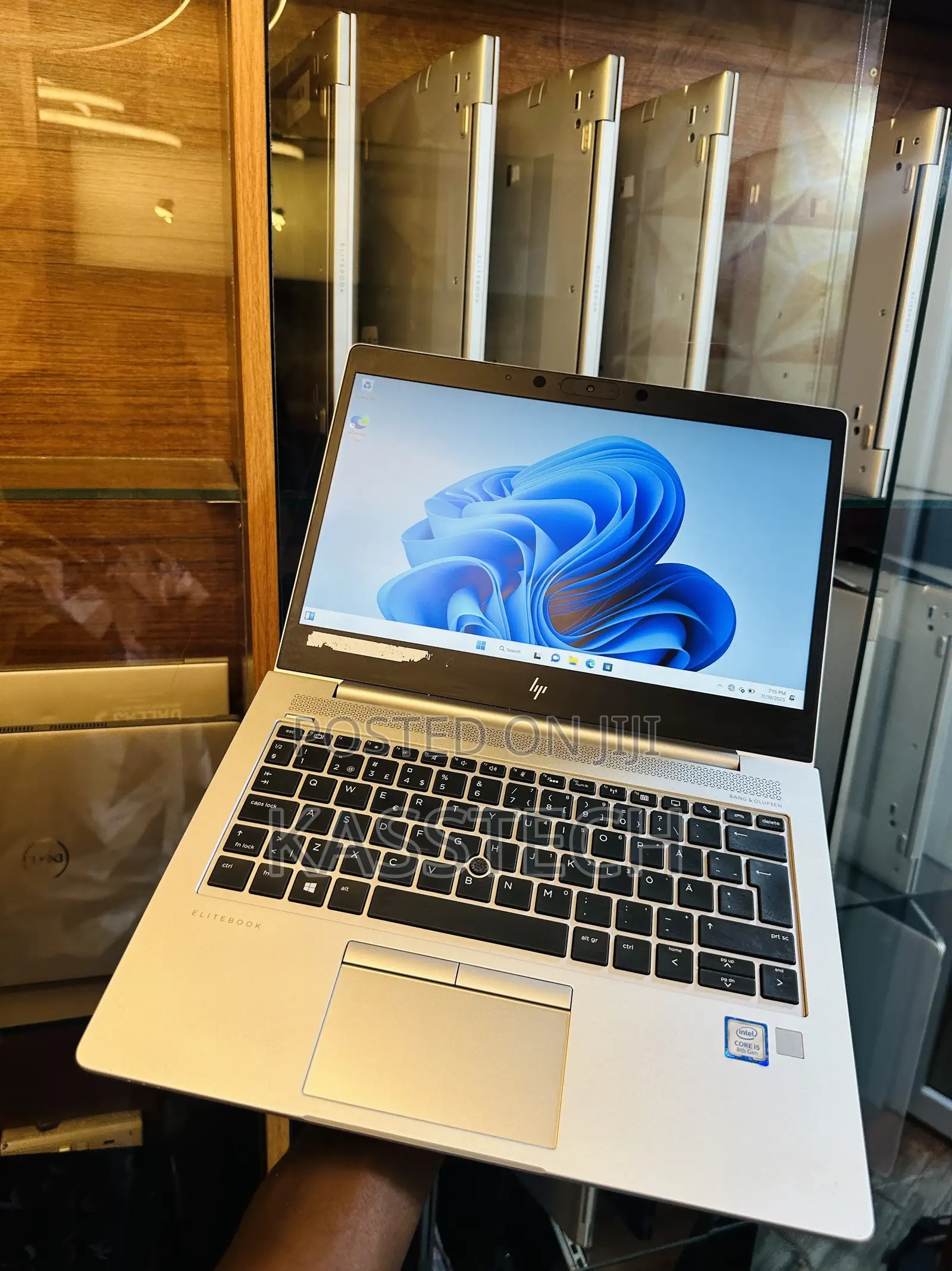 Laptop HP EliteBook 830 G6 8GB Intel Core I5 SSD 256GB