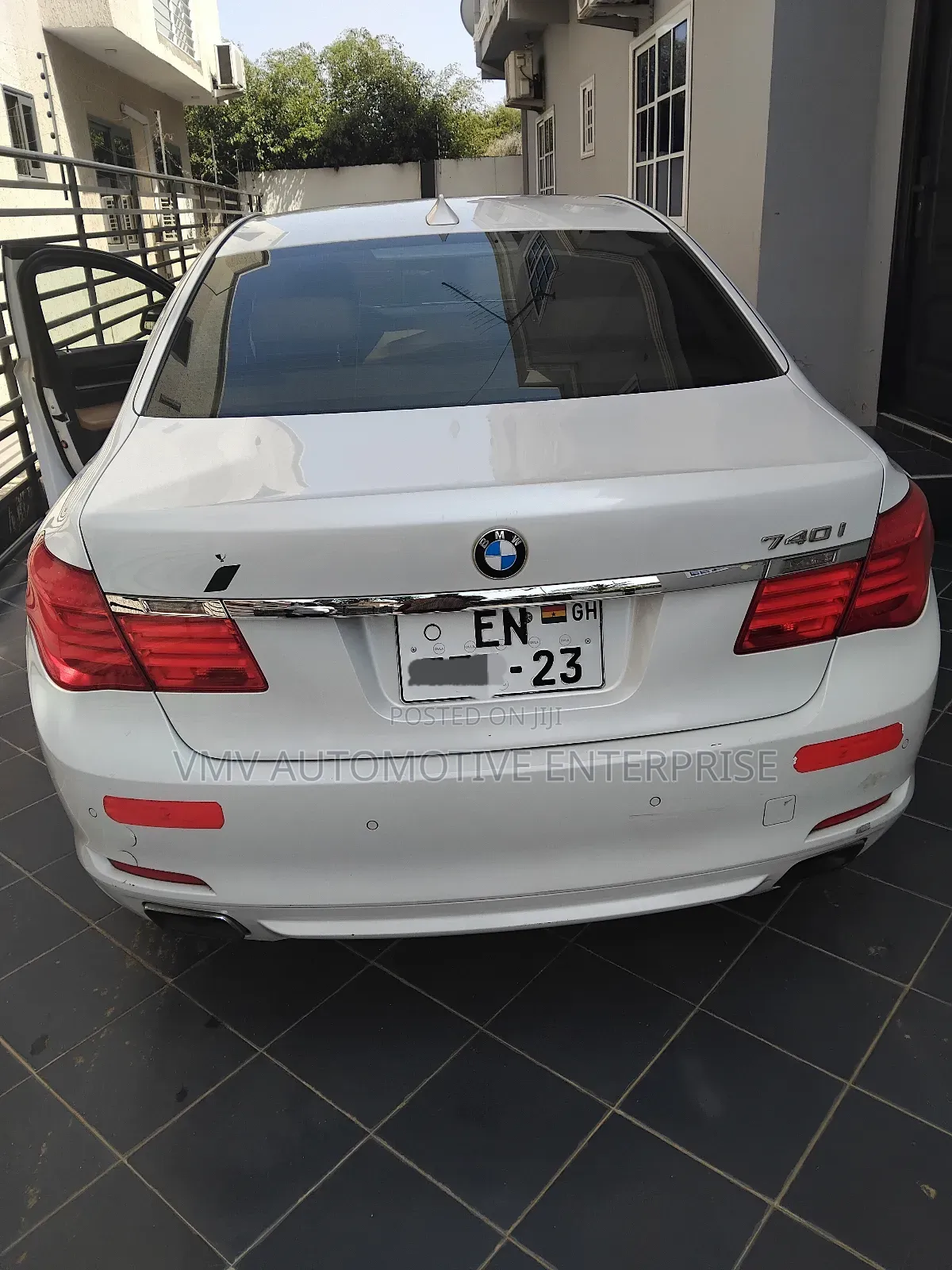 BMW 740 2012 White