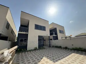 4bdrm House in Third Gate, Ashaley Botwe for sale
