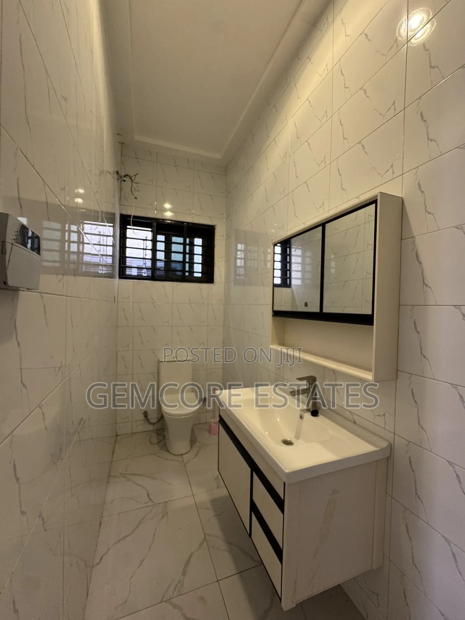 4bdrm House in Third Gate, Ashaley Botwe for sale