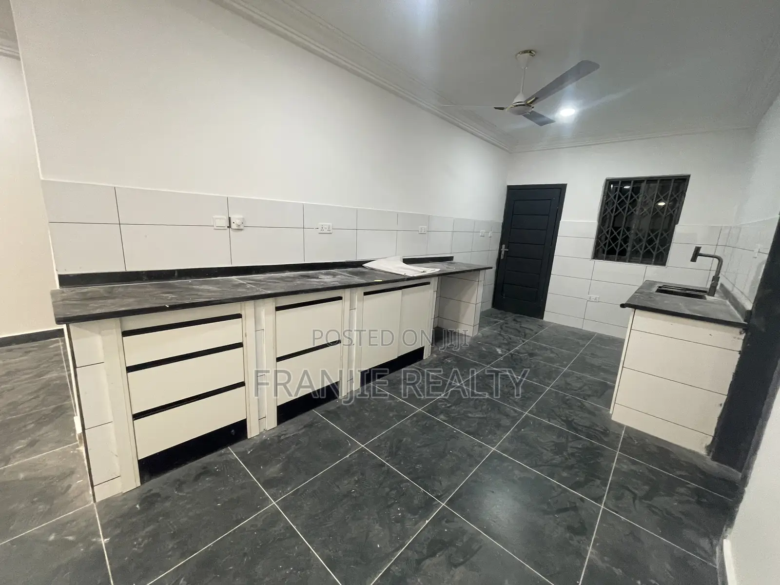 2bdrm Apartment in Franjie Realty, Bortiano for rent