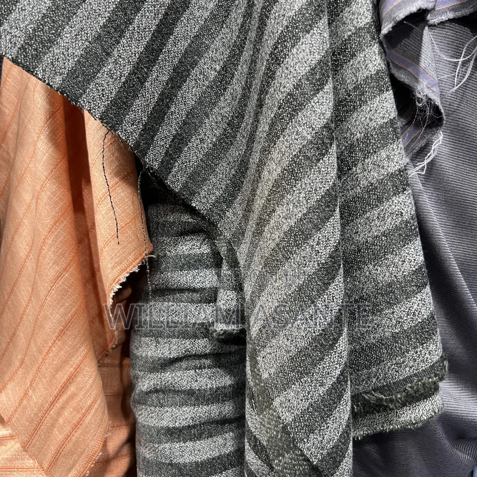 Suiting Fabrics for Kaftan