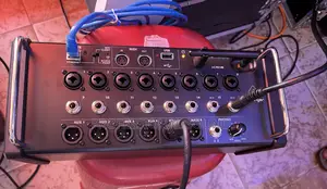 Stage Box Xair Xr16