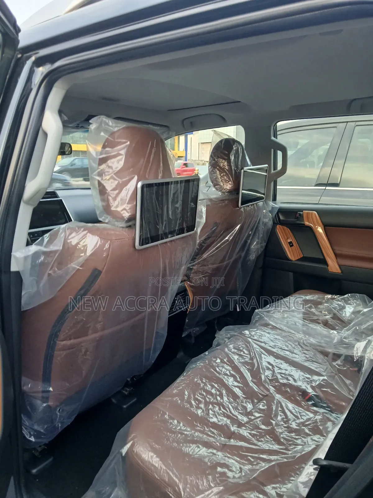 New Toyota Land Cruiser Prado 2.7 2023 Black
